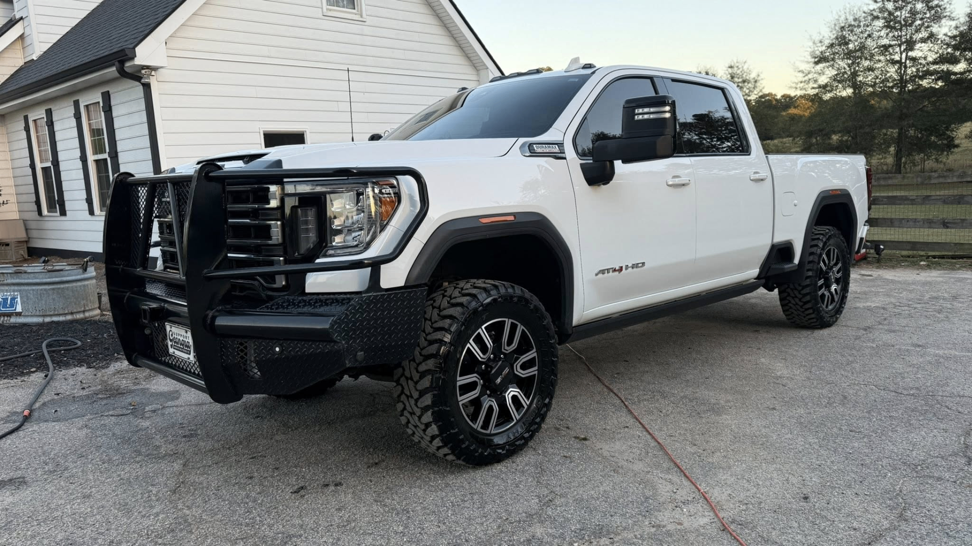 GMC AT4 HD truck detail