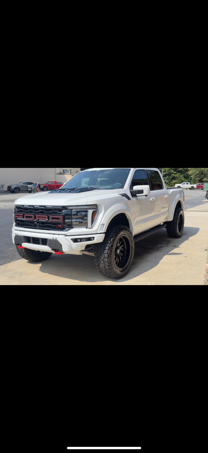 White Ford Raptor detail